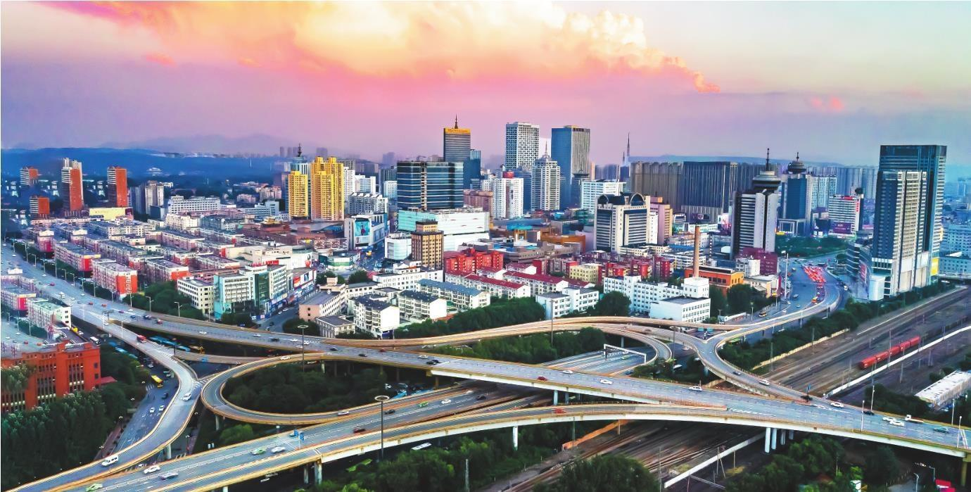 鞍山之光,学习变化的力量,自信旅程的启航